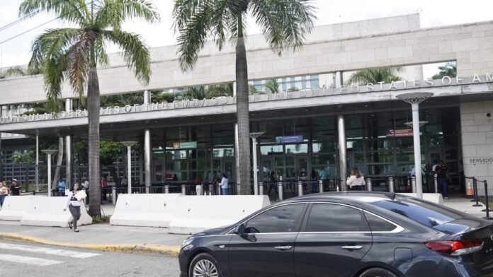 solicitar-visa-de-eeuu-nuevas-normas-para-entrevistas-6c303c3a-focus-0-0-896-504
